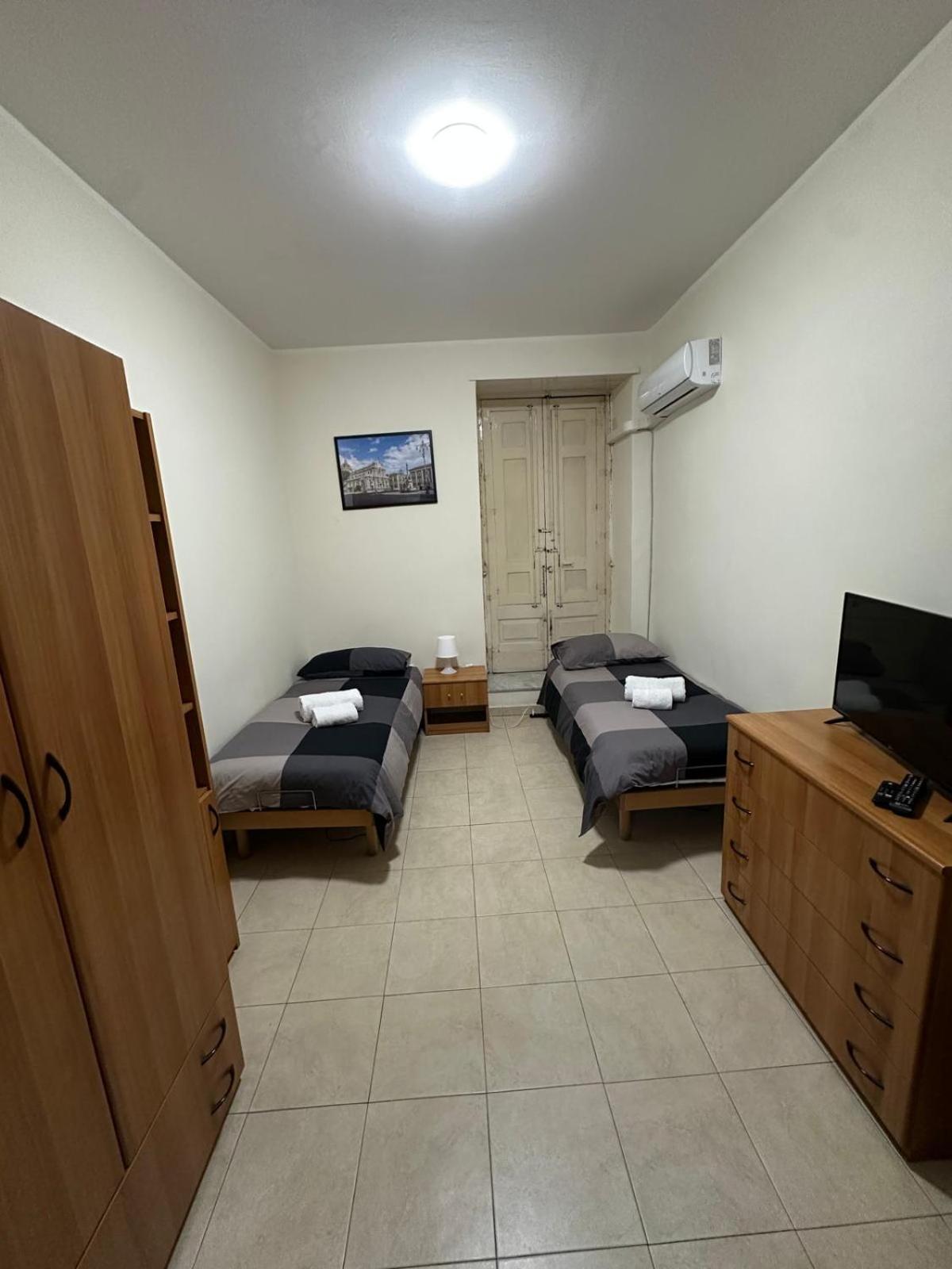 Agata House Hotell Catania Exteriör bild