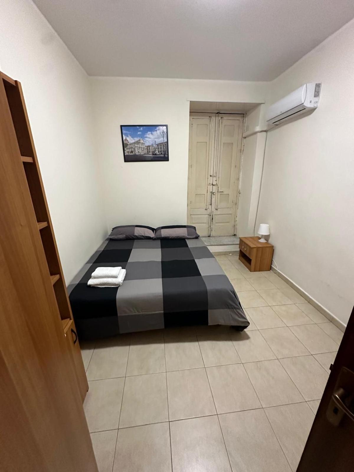 Agata House Hotell Catania Exteriör bild
