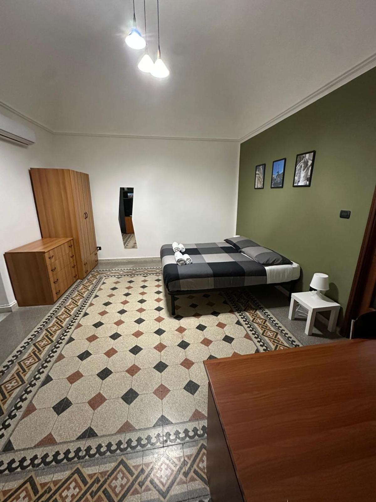 Agata House Hotell Catania Exteriör bild